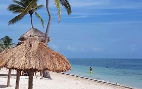 Casa Monik, A Dos Pasos De La Playa