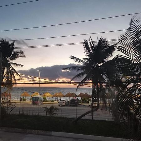 Casa Monik, A Dos Pasos De La Playa Villa Cancun Exterior photo