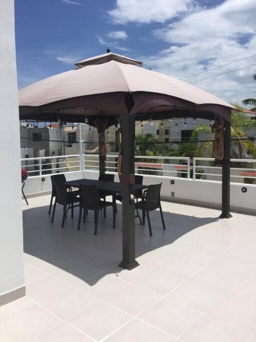 Casa Monik, A Dos Pasos De La Playa Villa Cancun Exterior photo