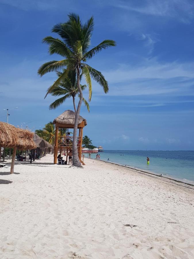 Casa Monik, A Dos Pasos De La Playa Villa Cancun Exterior photo