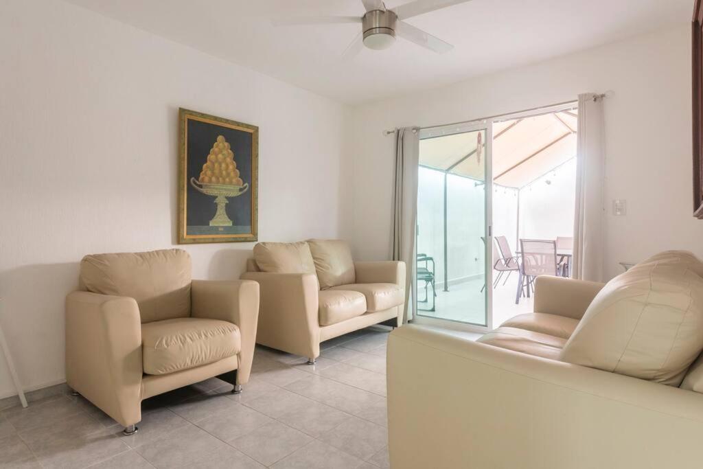 Casa Monik, A Dos Pasos De La Playa Villa Cancun Exterior photo